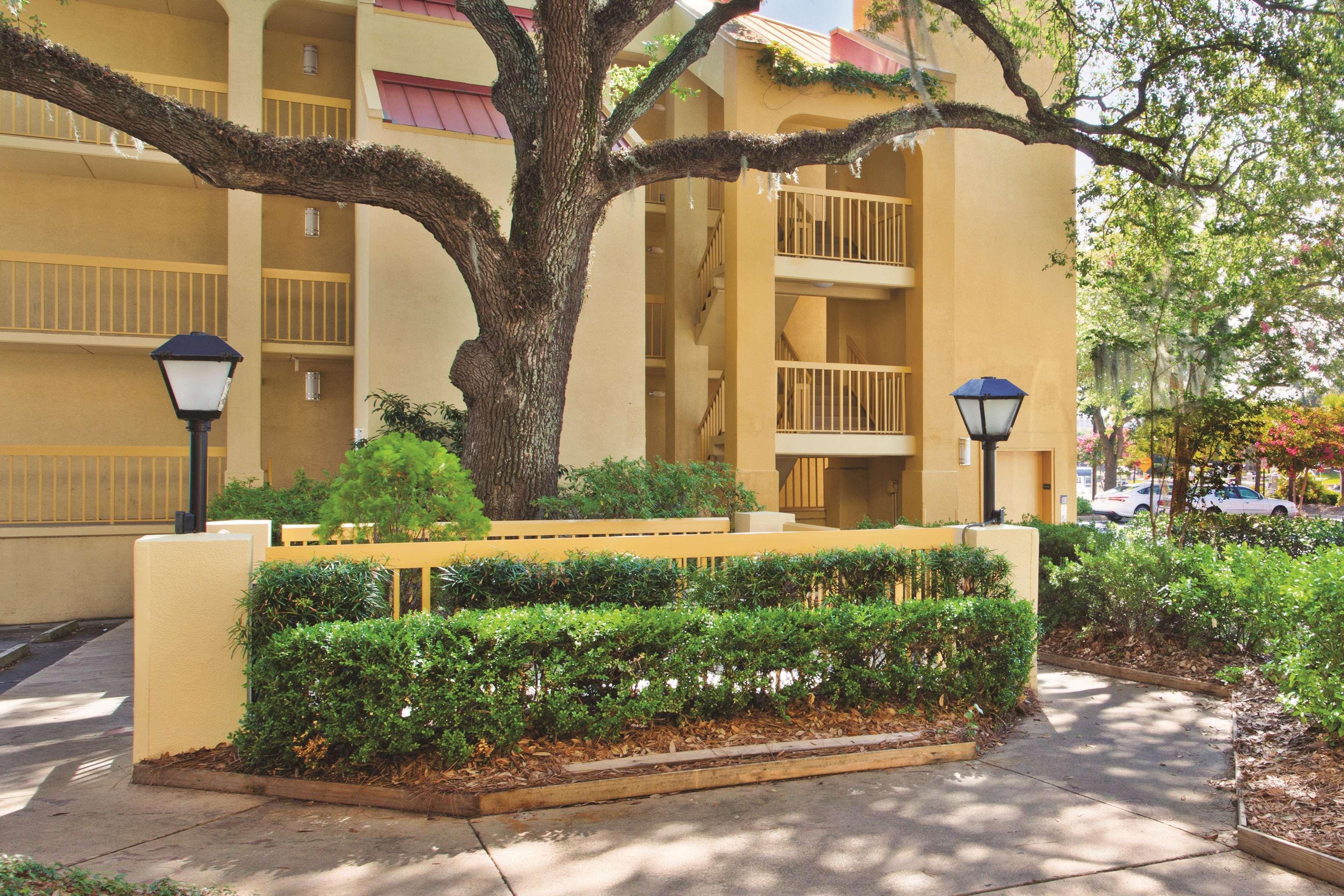 La Quinta By Wyndham Charleston Riverview Exteriör bild
